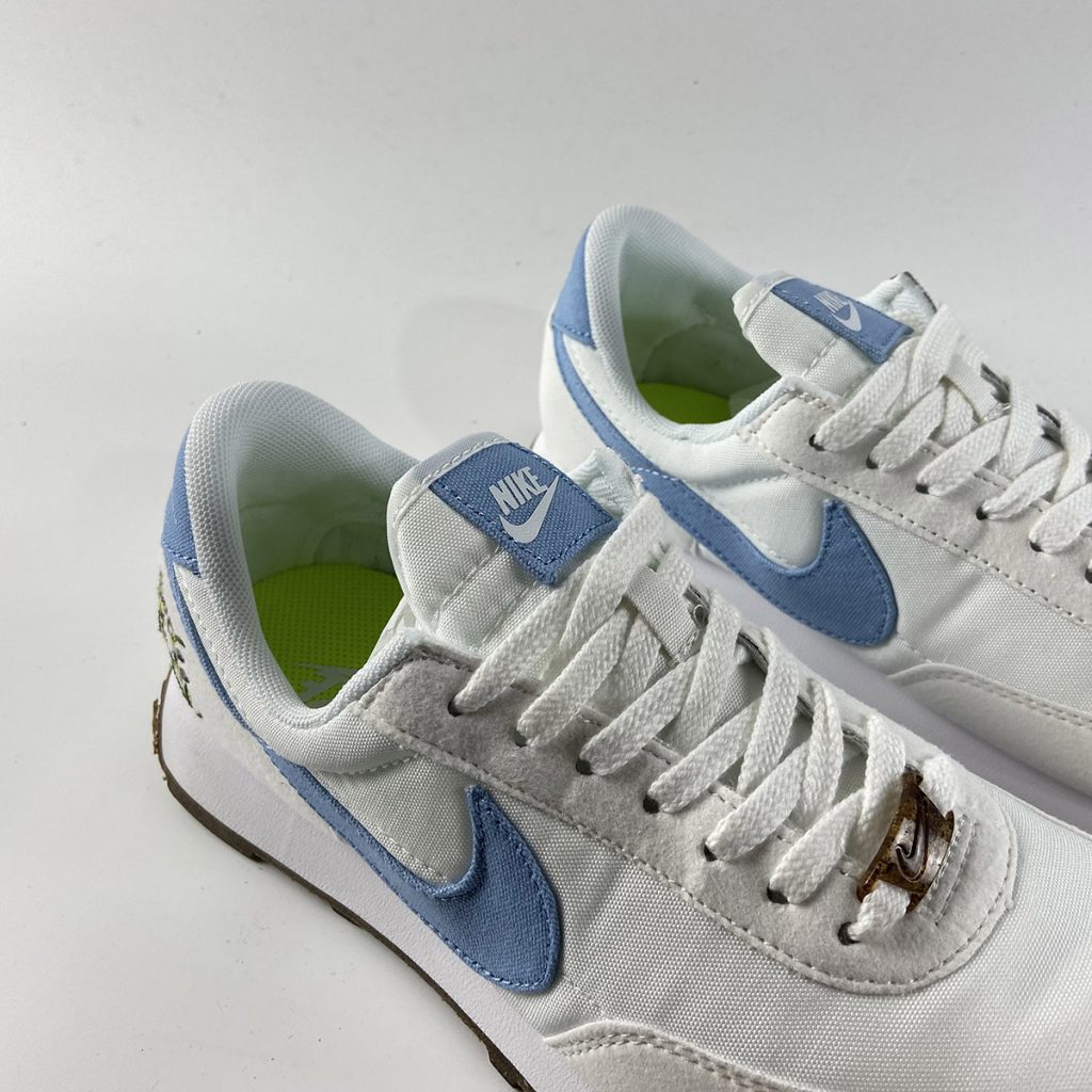 new indigo nike shoes