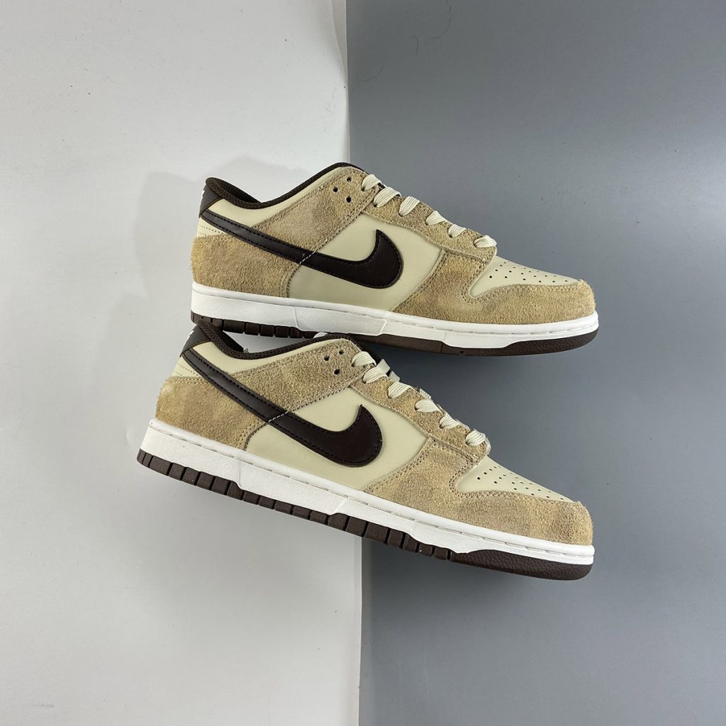 dunk low beach baroque sail