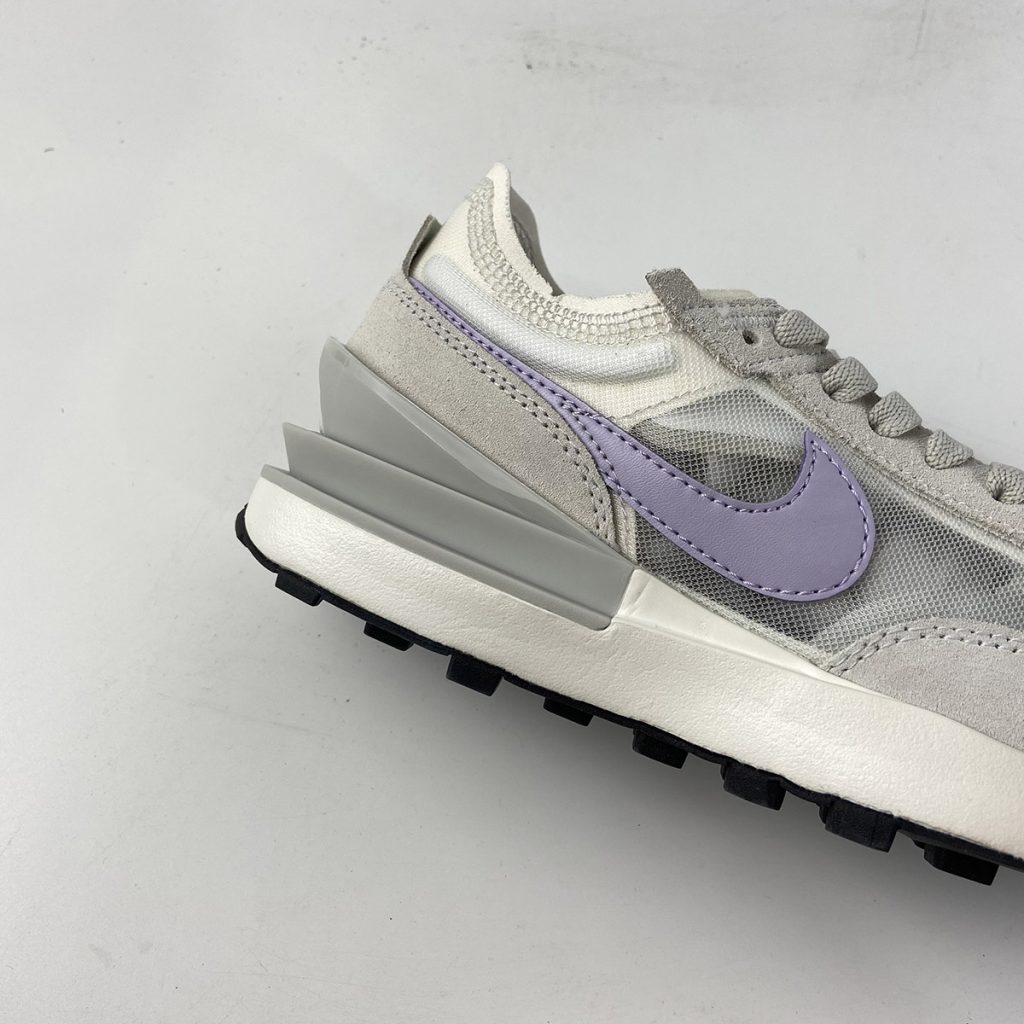 nike waffle one summit white nike waffle one summit white