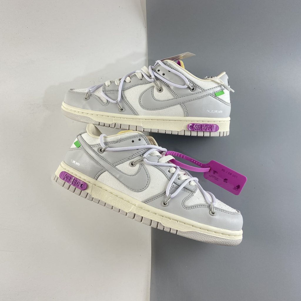 gray and purple dunks