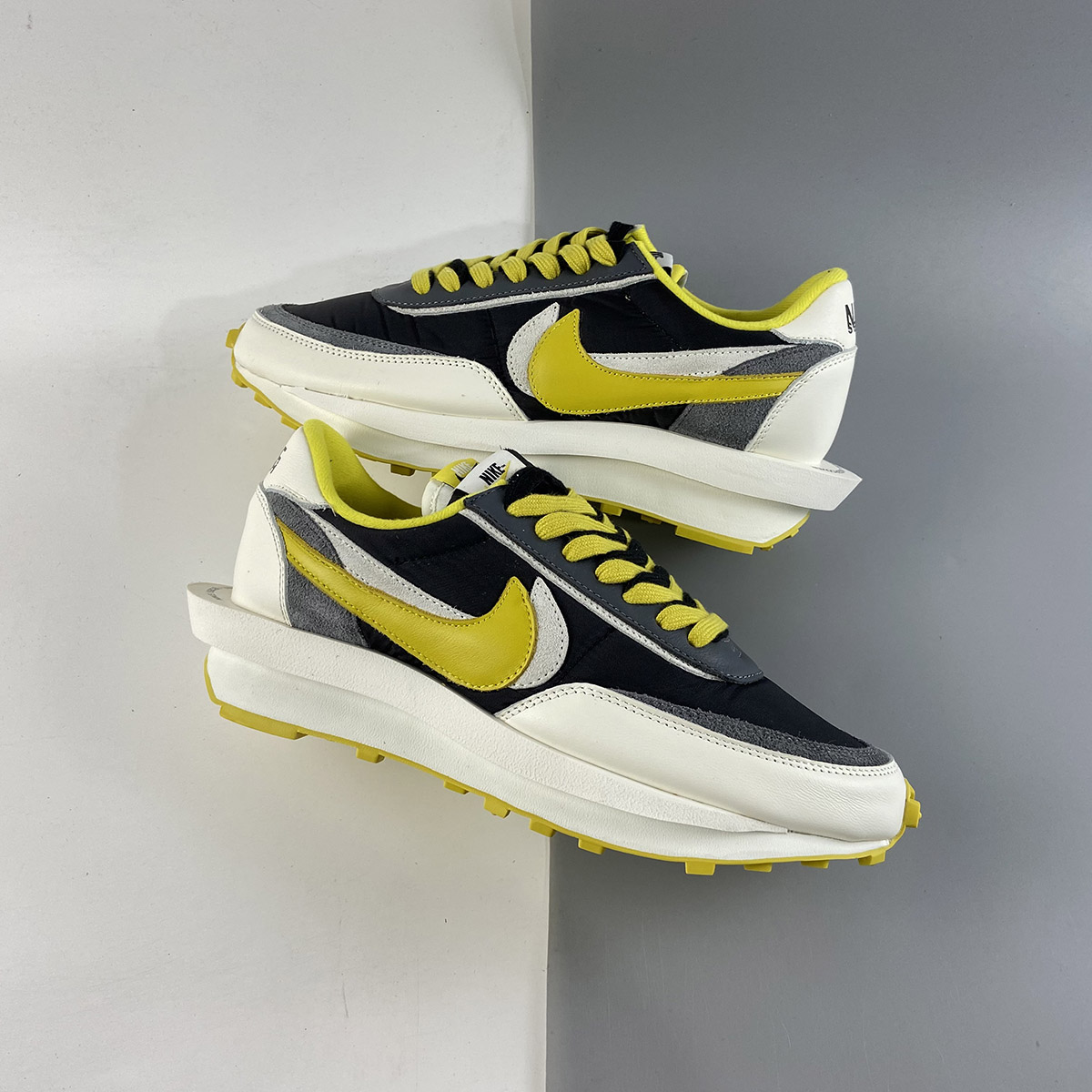 bright citron sacai