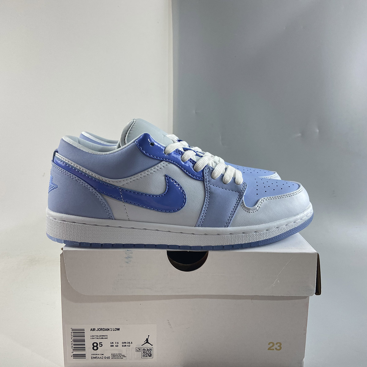 Air-Jordan-1-Low-The-Mighty-Swooshers-Blue-White-For-Sale-7