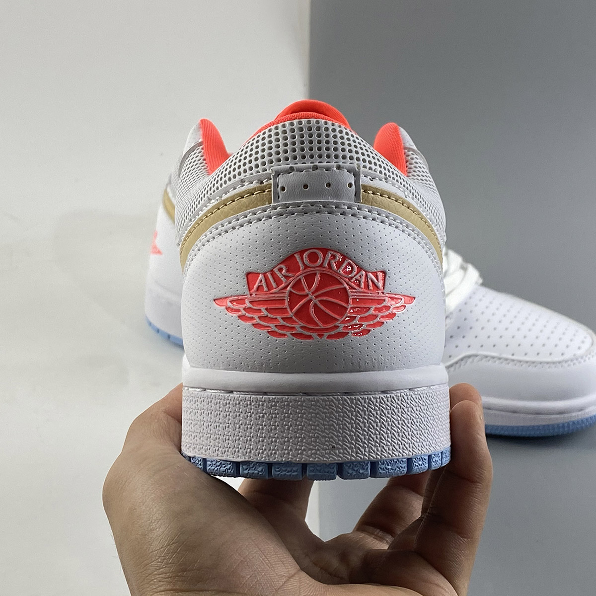 Air-Jordan-1-Low-White-Sesame-Flash-Crimson-Psychic-Blue-For-Sale-4