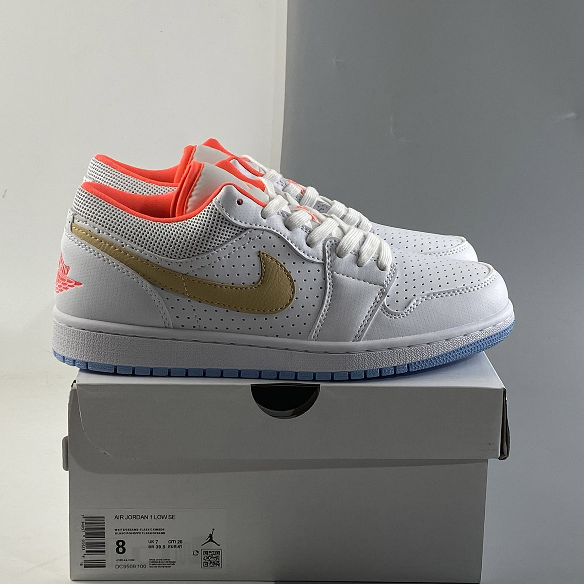 Air-Jordan-1-Low-White-Sesame-Flash-Crimson-Psychic-Blue-For-Sale-7