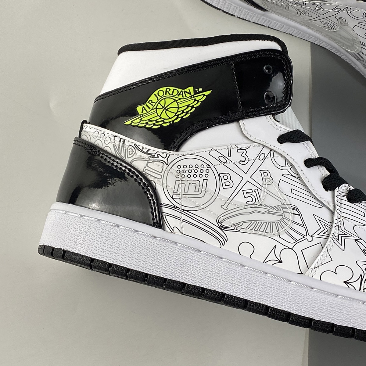 Air-Jordan-1-Mid-DIY-White-White-Black-Volt-For-Sale-1