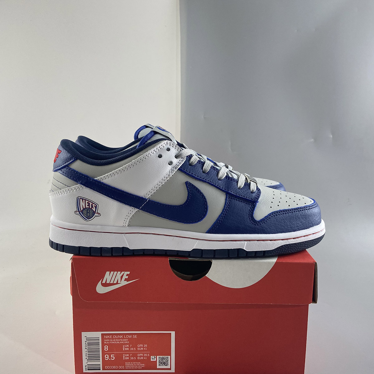 NBA-x-Nike-Dunk-Low-Brooklyn-Nets-For-Sale-8