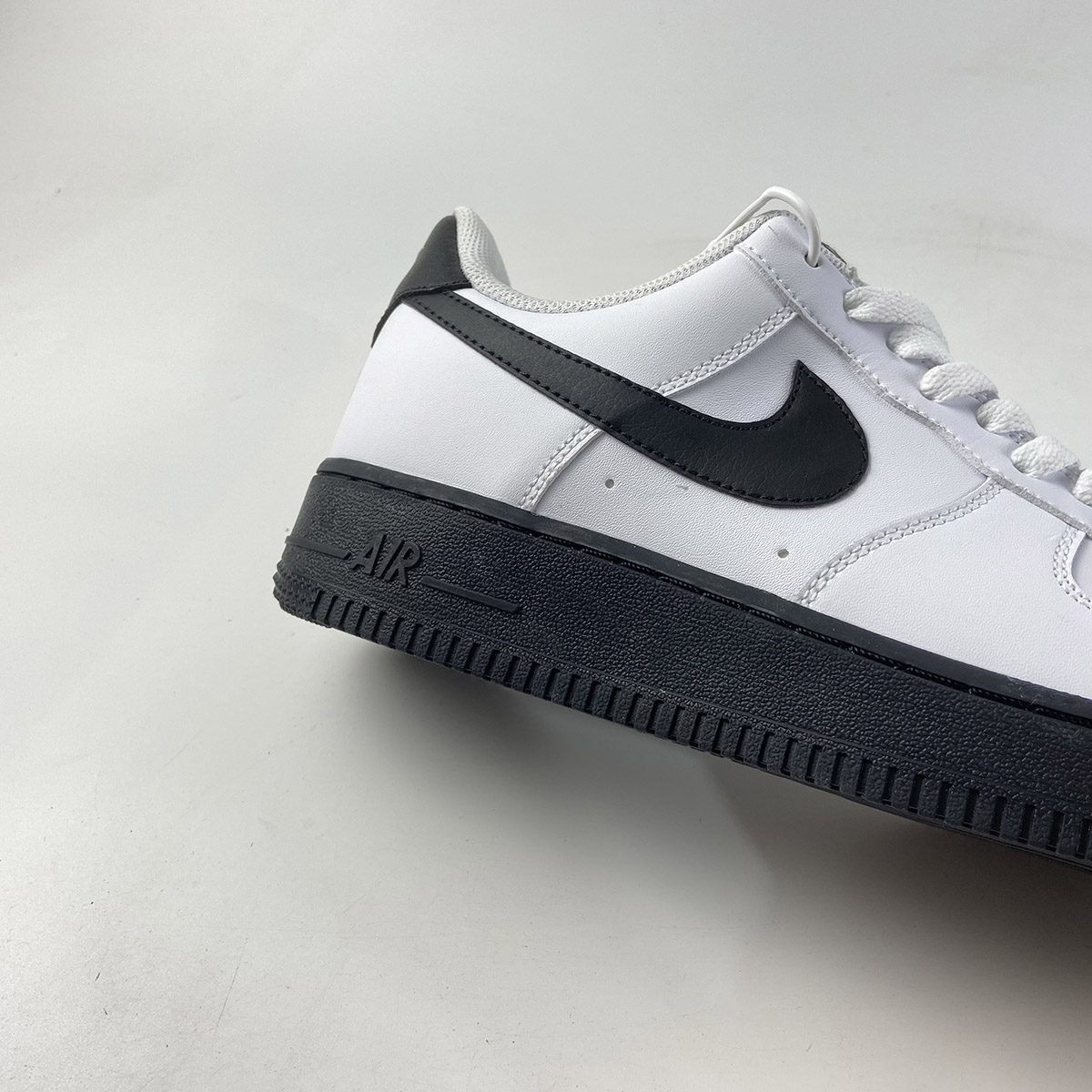 Nike-Air-Force-1-Low-Black-White-For-Sale-2