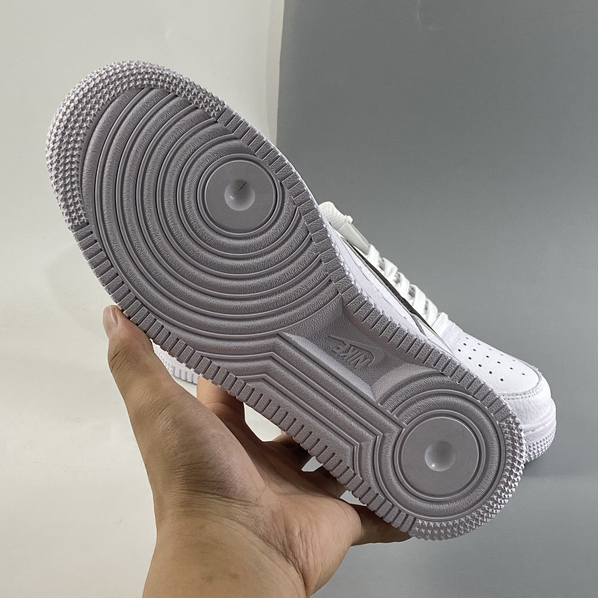 Nike-Air-Force-1-Low-Tie-Dye-White-Bright-Crimson-Laser-Blue-Black-5