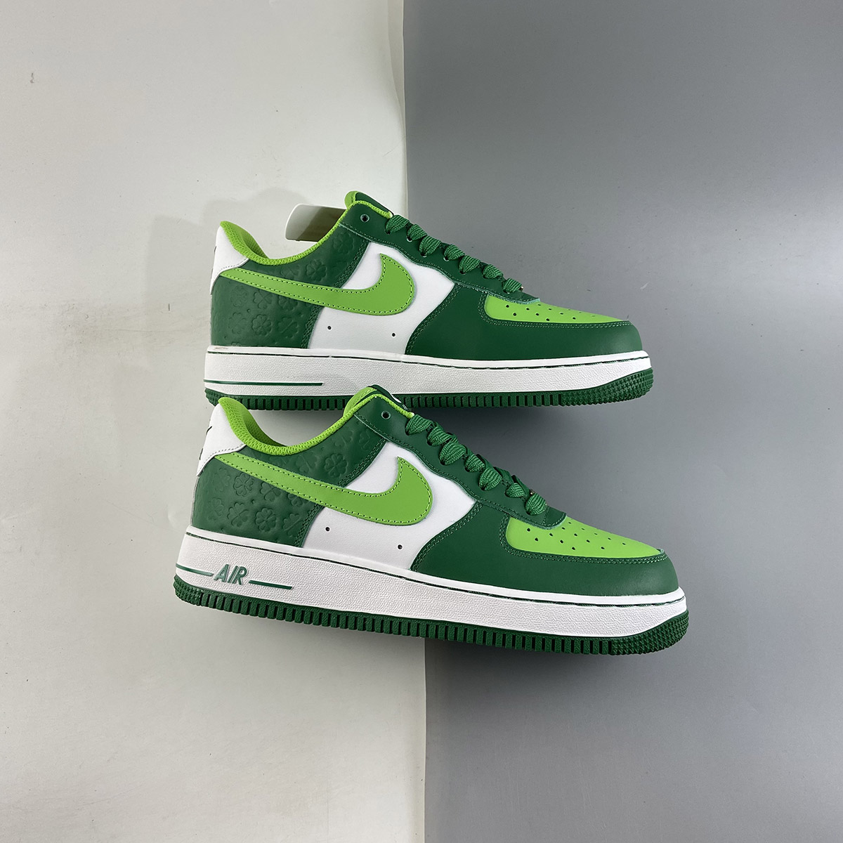 Nike-Air-Force-1-St-Patricks-Day-Pine-Green-Mean-Green-White-For-Sale-1