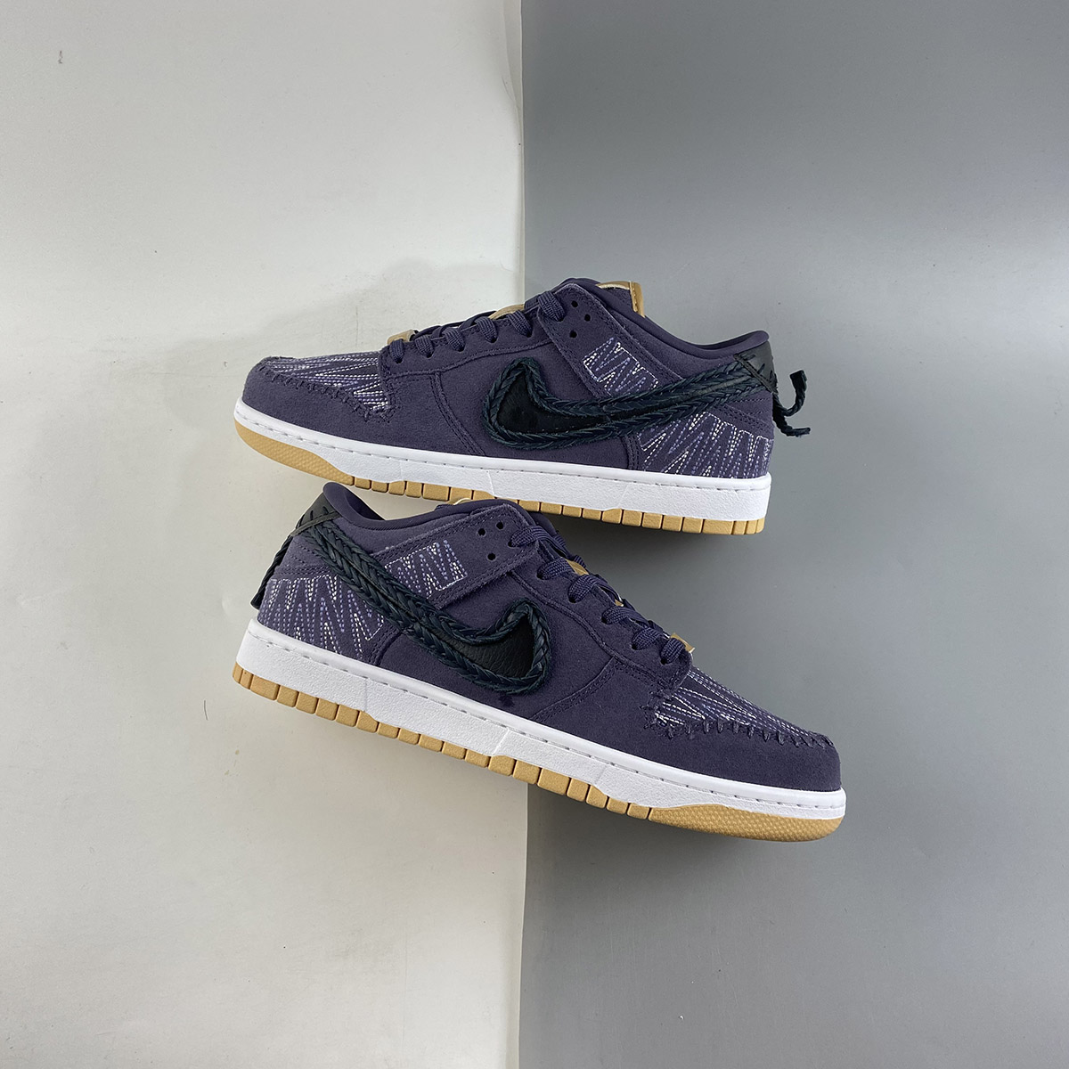 n7 dunk low