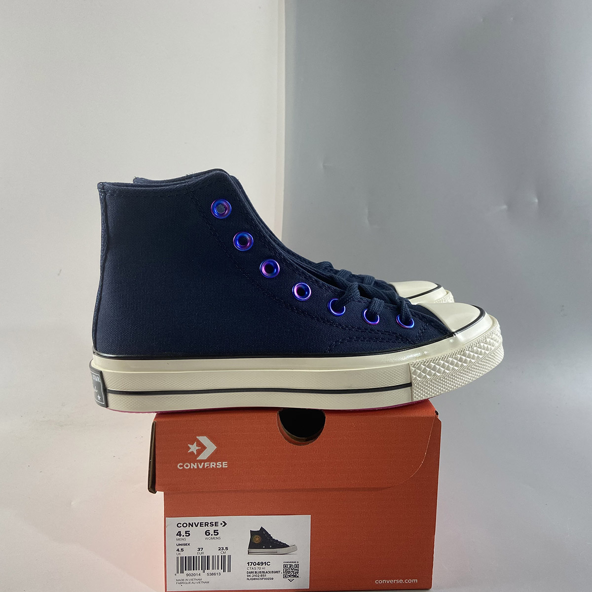 Converse-Heart-of-the-City-Chuck-70-High-Top-Obsidian-For-Sale-7