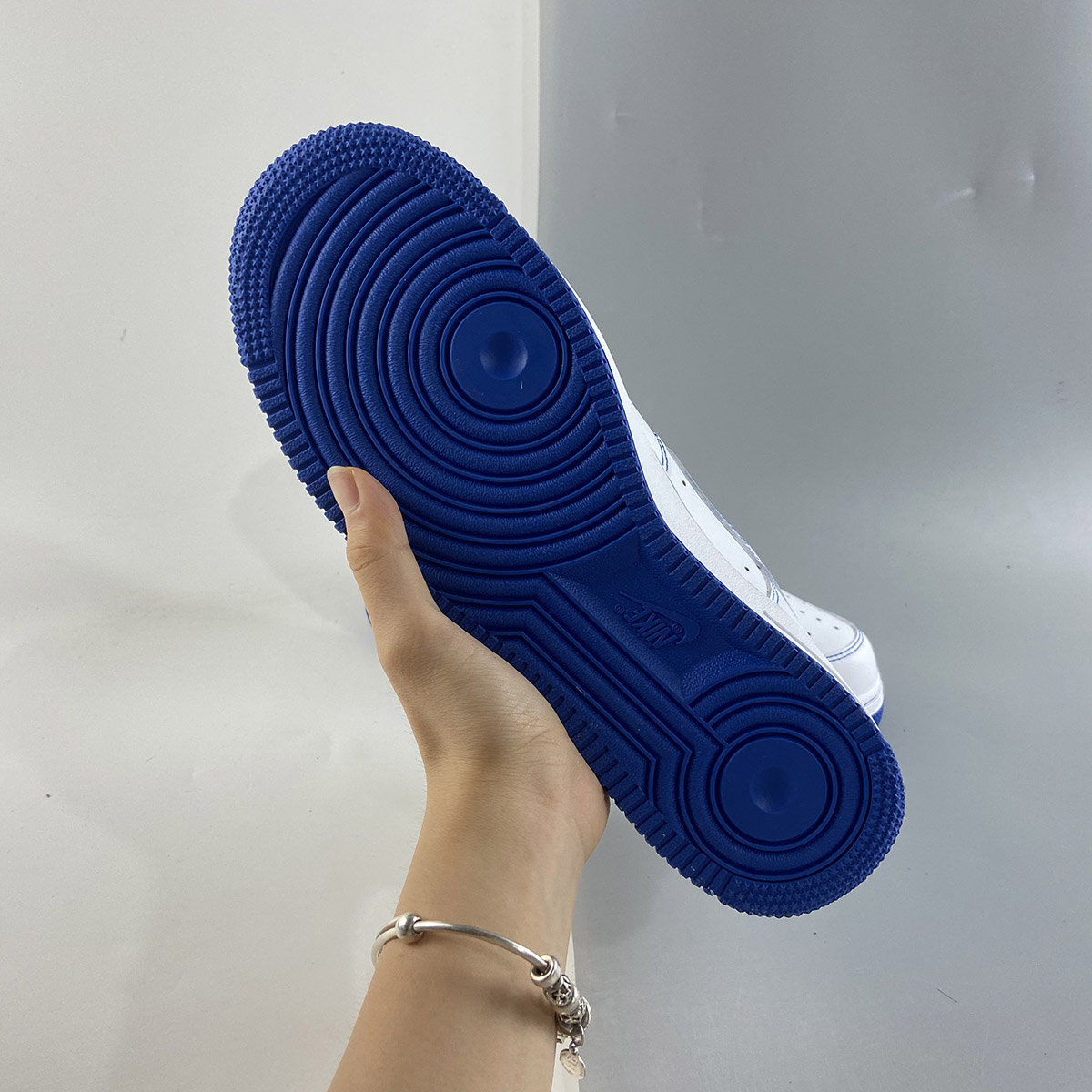 Nike-Air-Force-1-High-White-Royal-Blue-For-Sale-5