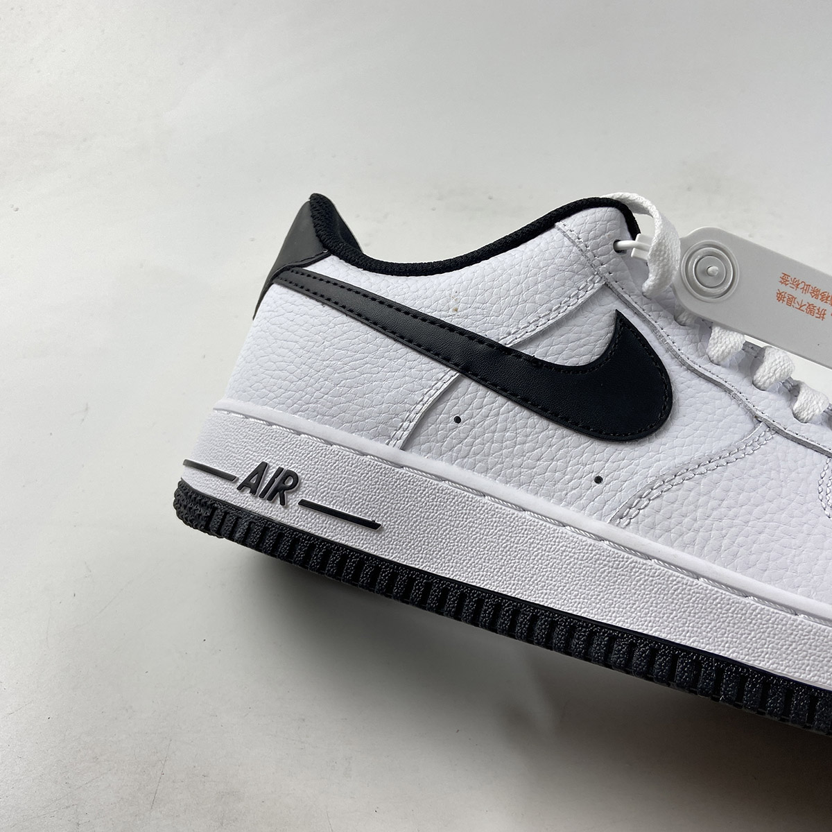 Nike-Air-Force-1-07-SE-White-Black-For-Sale-2