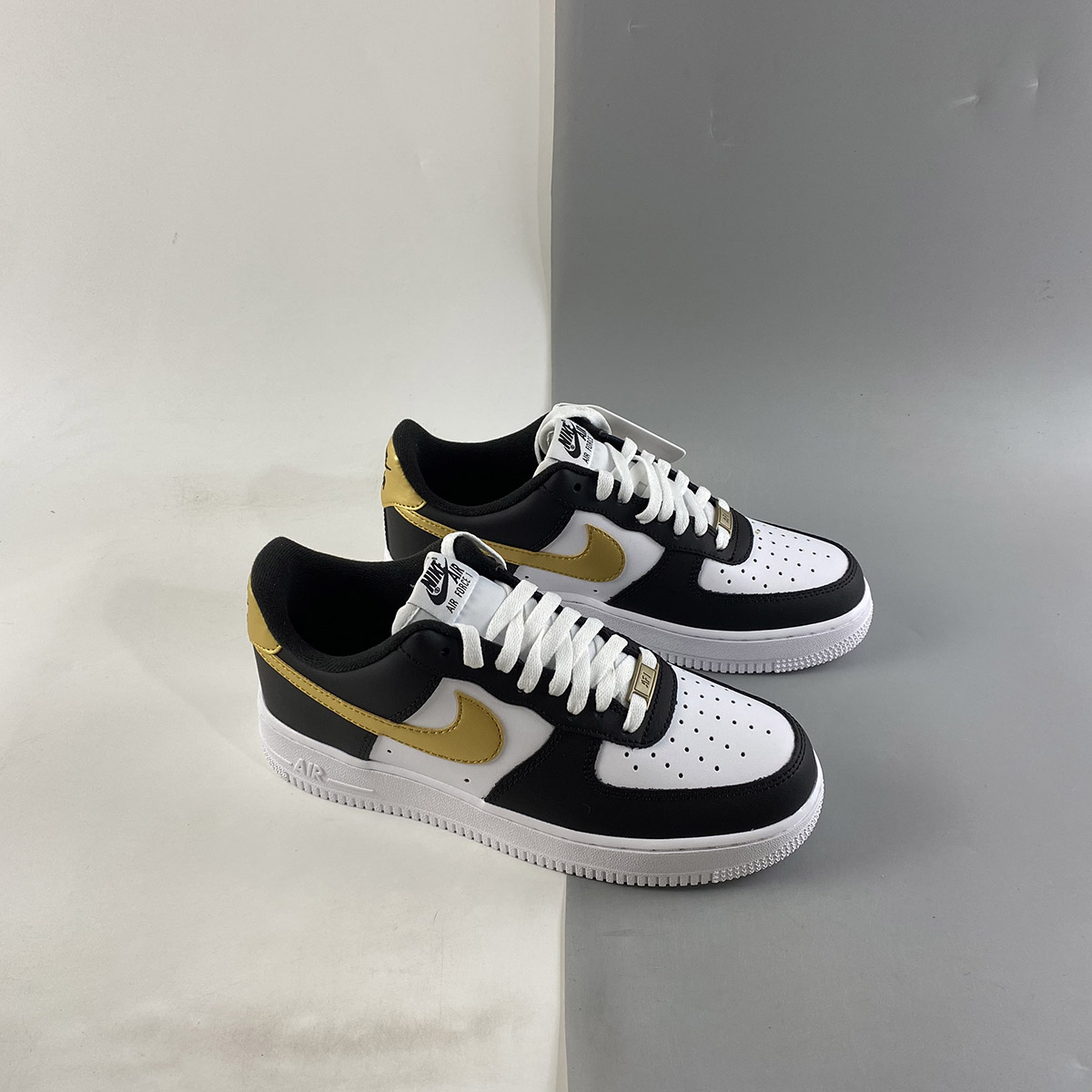 Nike-Air-Force-1-Low-Black-White-Metallic-Gold-For-Sale-6