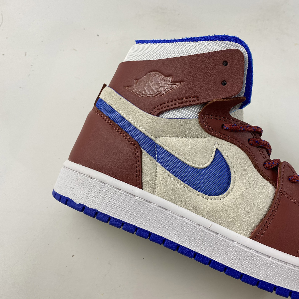 Air-Jordan-1-Zoom-CMFT-Team-Red-CT0979-104-For-Sale-2