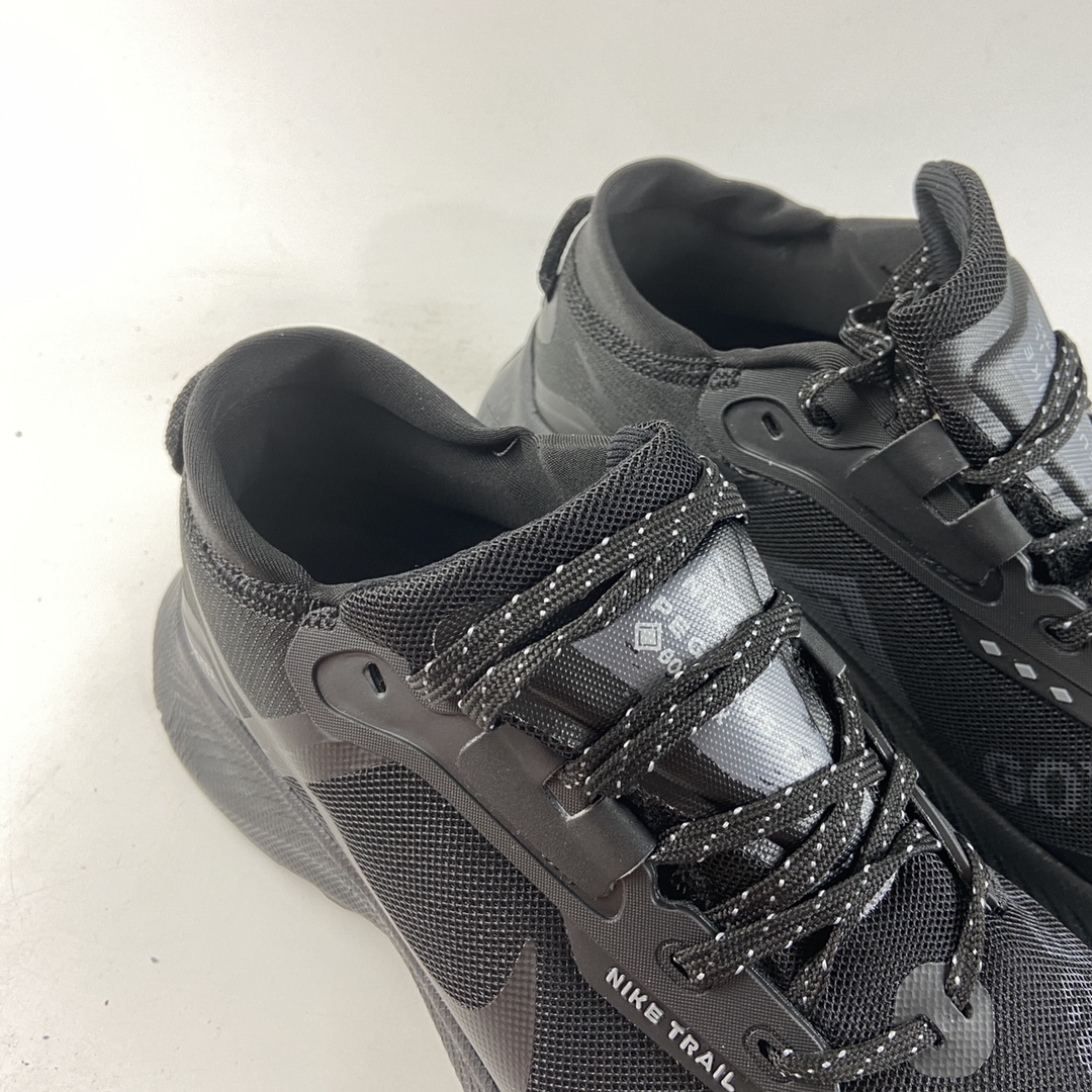 Nike-Pegasus-Trail-3-Gore-Tex-Triple-Black-For-Sale-3