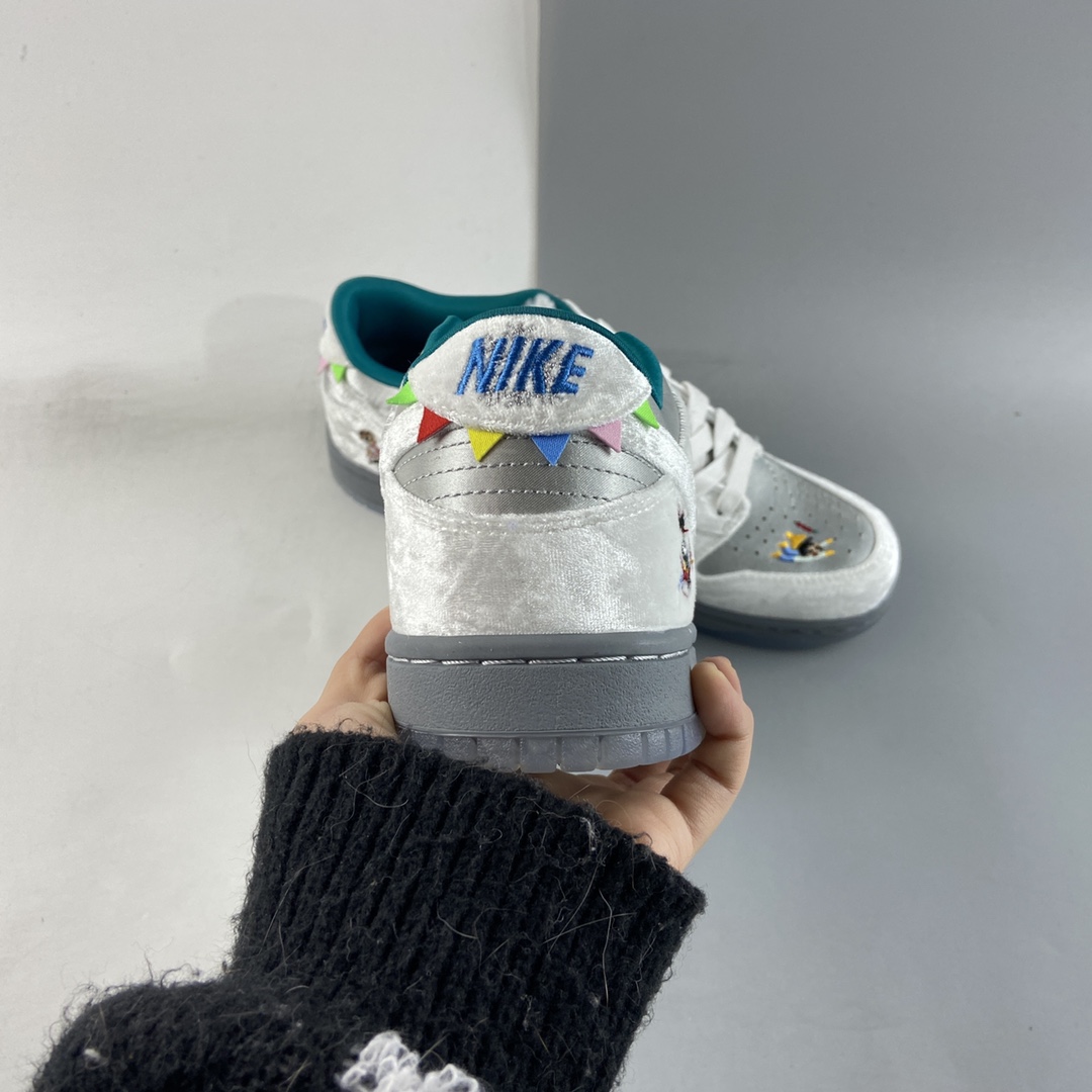 Nike-Dunk-Low-Ice-White-Silver-Blue-4