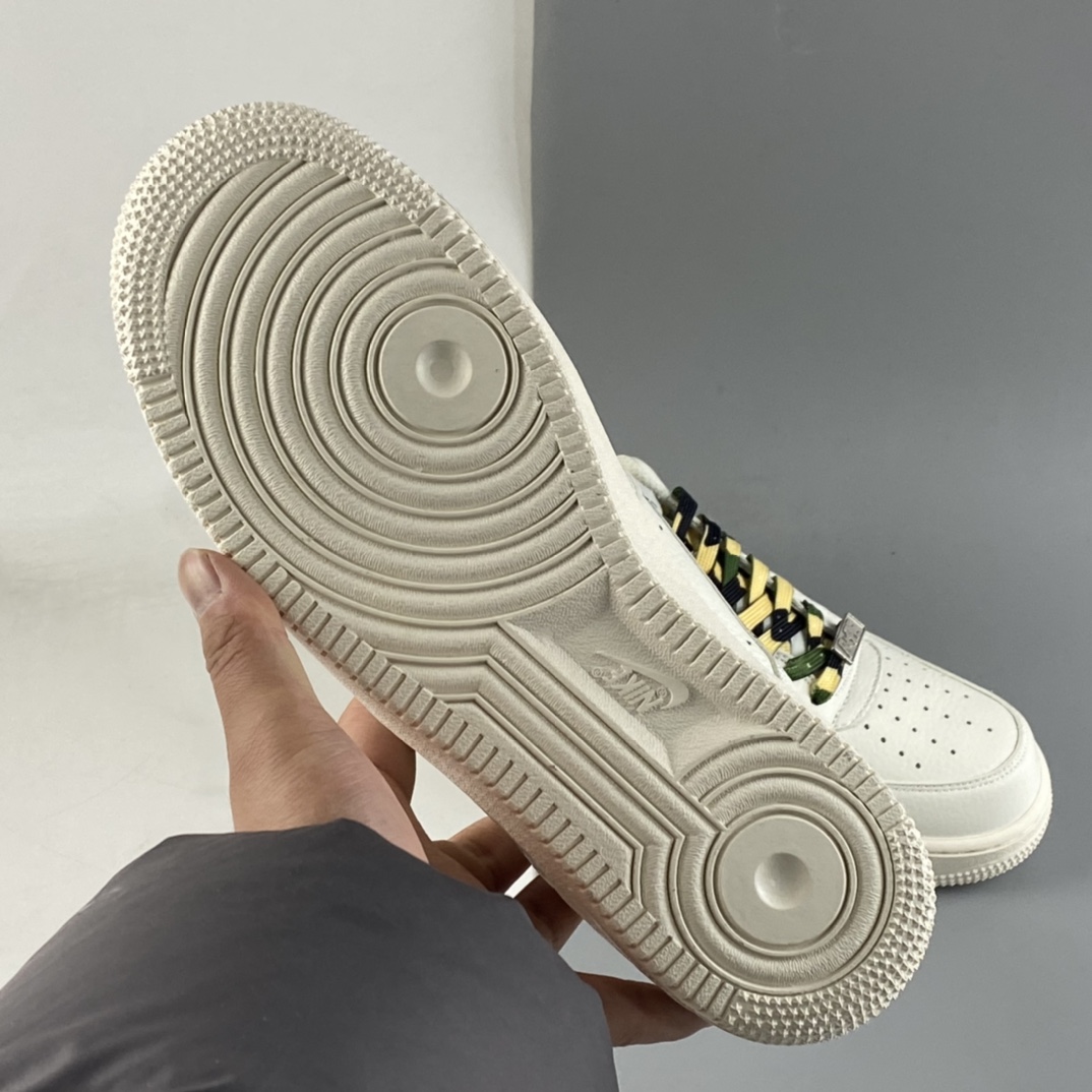 Bapesta-x-Nike-Air-Force-1-Low-White-For-Sale-5