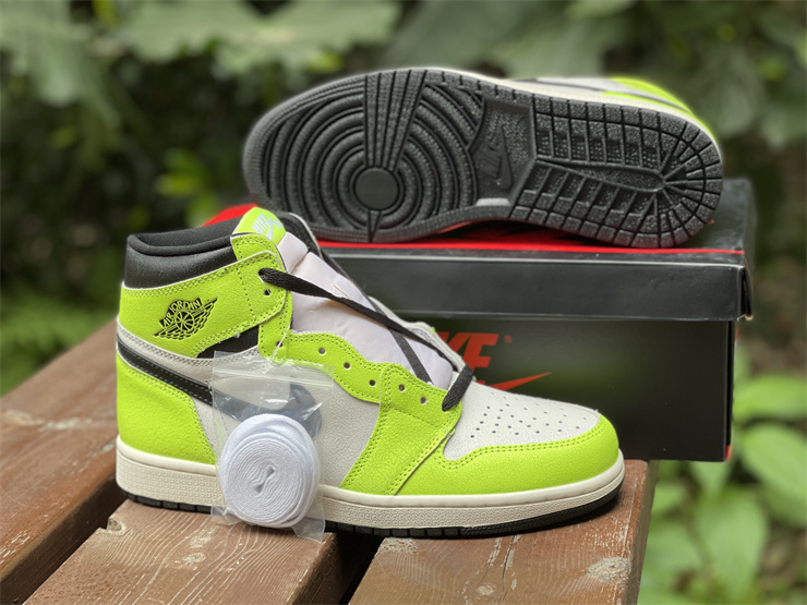 Air-Jordan-1-High-OG-Volt-Black-Sail-For-Sale-4