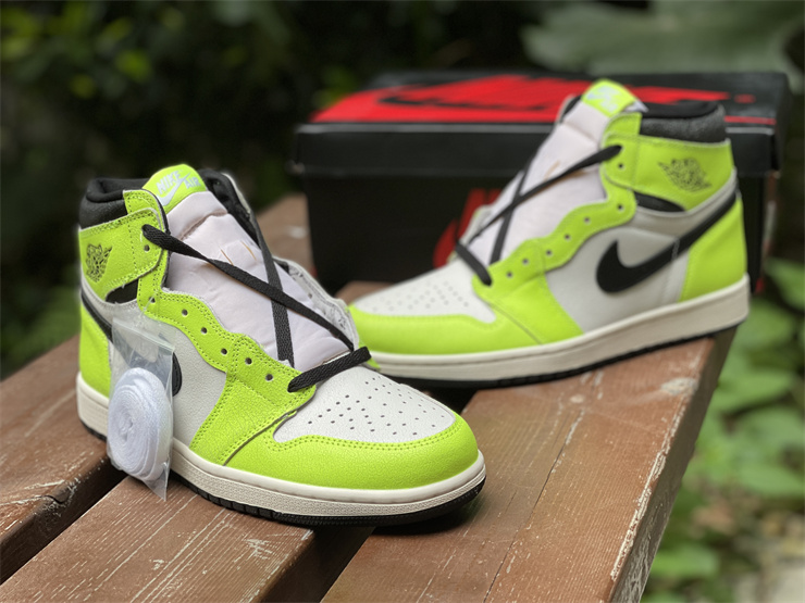 Air-Jordan-1-High-OG-Volt-Black-Sail-For-Sale-9