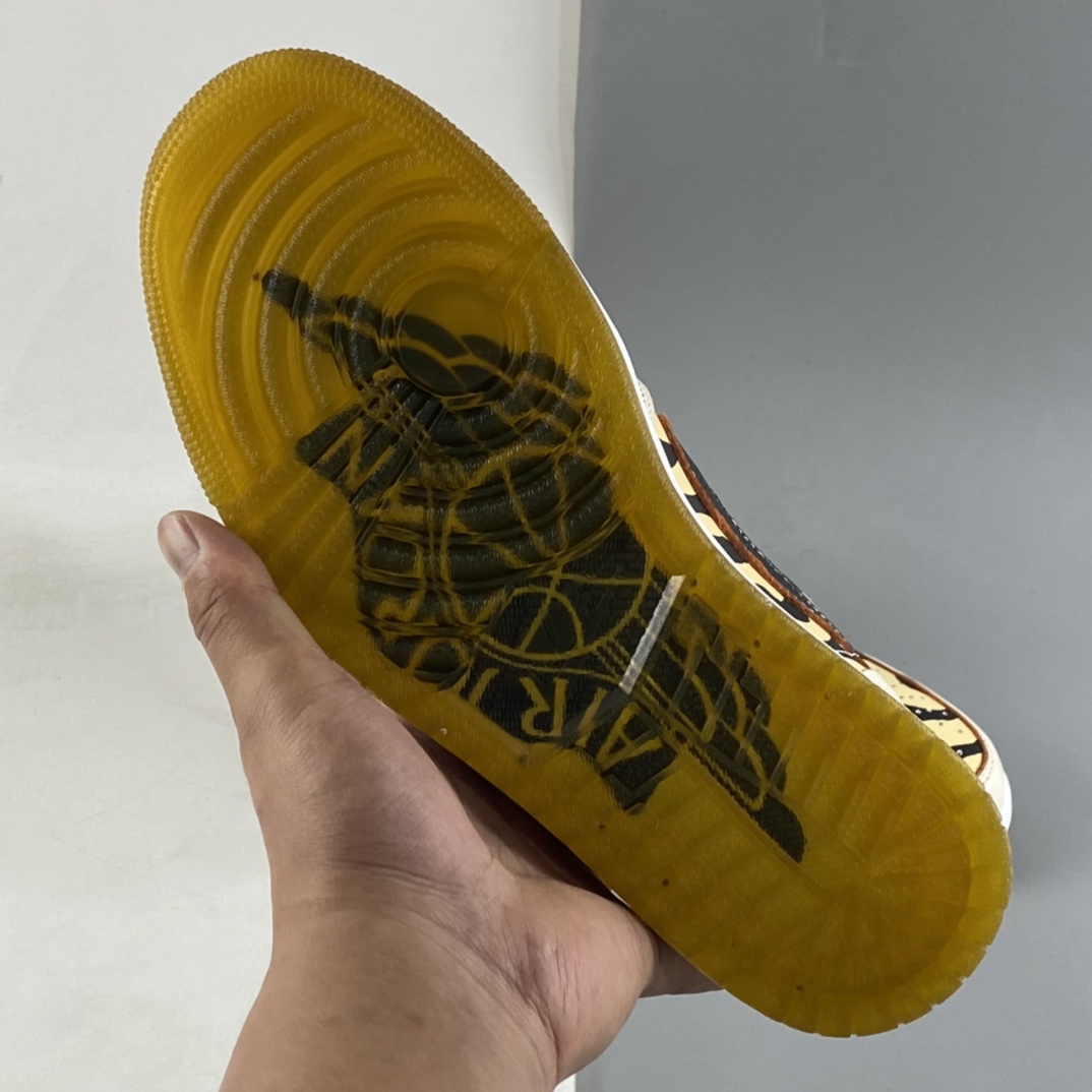 Air-Jordan-1-Low-OG-CNY-2022-Tiger-Print-DH6932-100-For-Sale-5