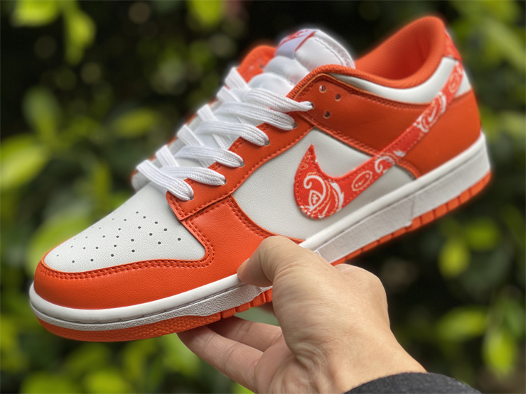 Nike-Dunk-Low-Orange-Paisley-White-Orange-For-Sale-3