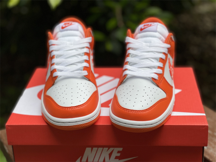Nike-Dunk-Low-Orange-Paisley-White-Orange-For-Sale-4