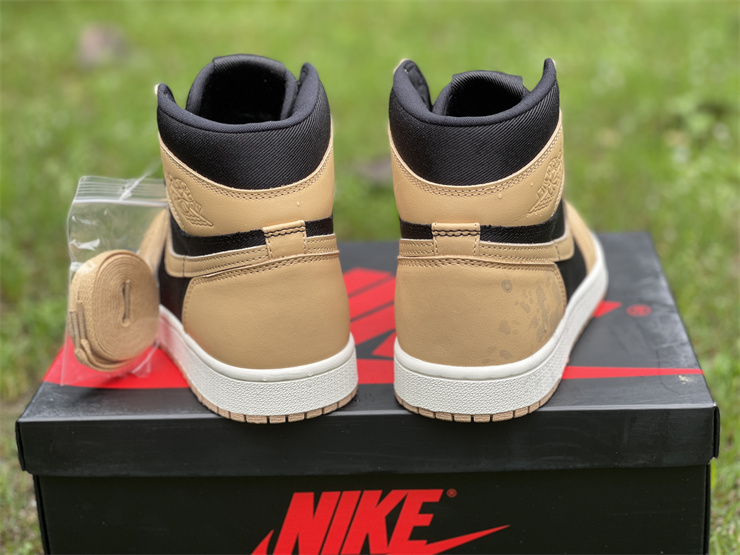 Air-Jordan-1-Retro-High-OG-Heirloom-Vachetta-Tan-Black-Sail-For-Sale-7