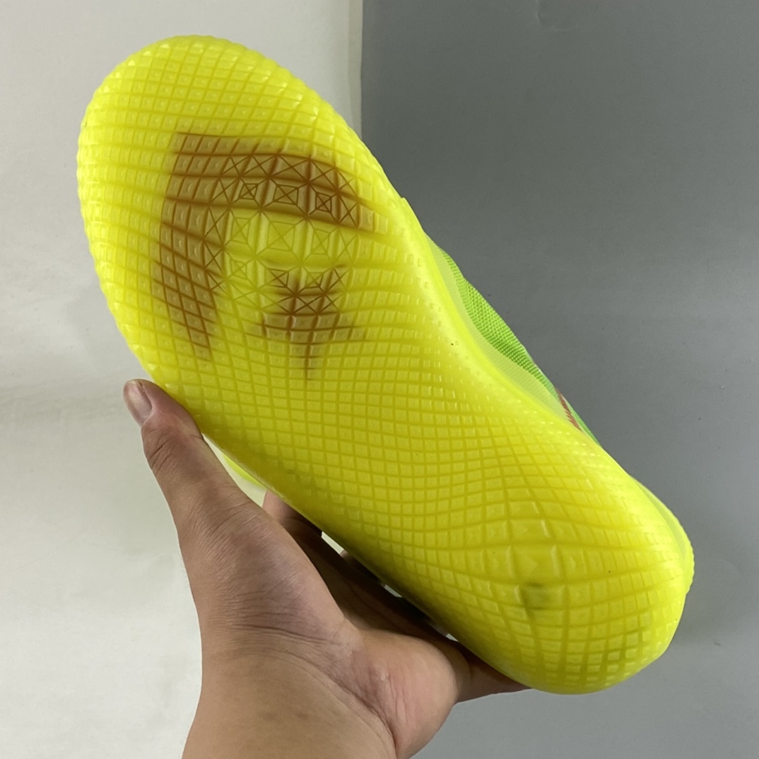 Converse-All-Star-Pro-BB-Hi-Grinch-Bold-Lime-Black-Volt-For-Sale-5