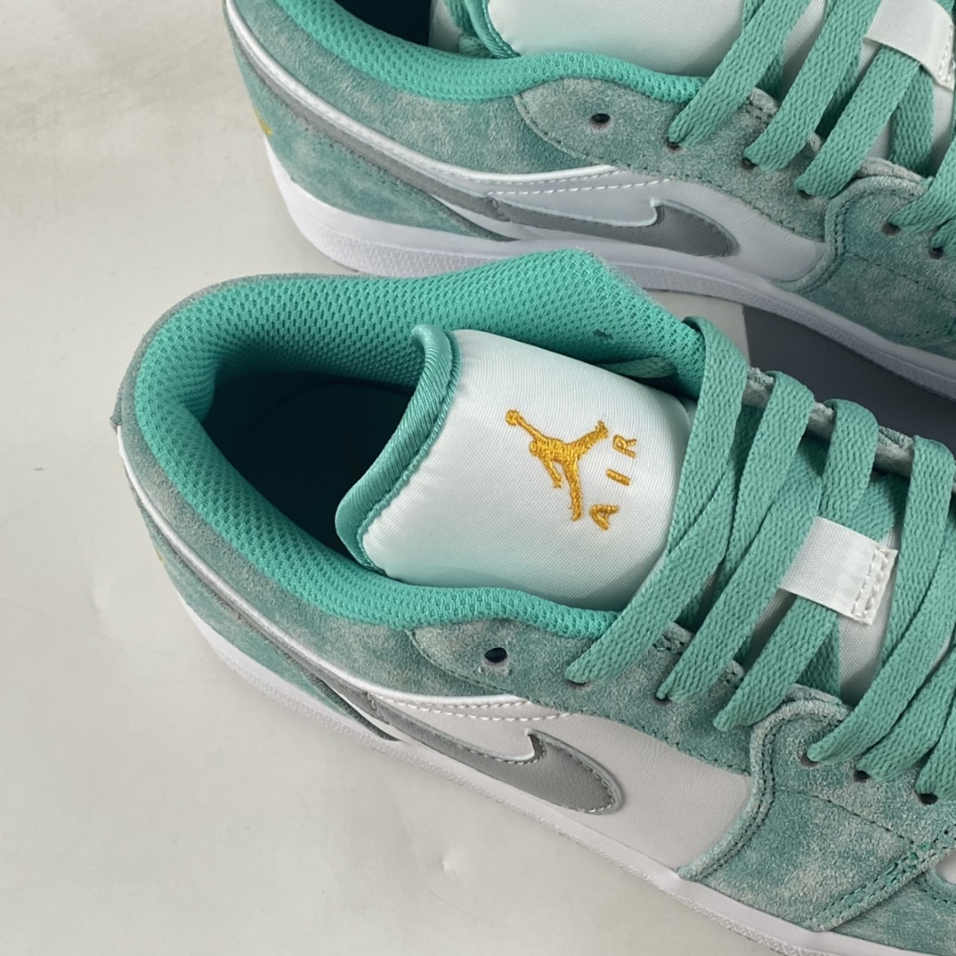 Air-Jordan-1-Low-New-Emerald-White-Light-Steel-Grey-For-Sale-3