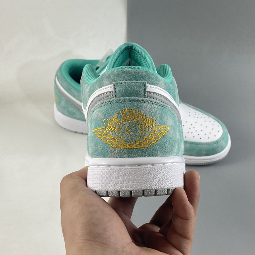 Air-Jordan-1-Low-New-Emerald-White-Light-Steel-Grey-For-Sale-4