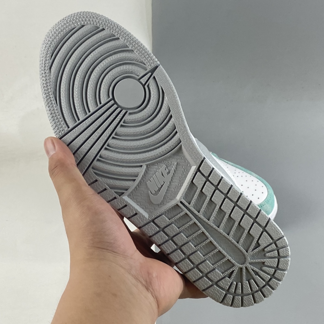 Air-Jordan-1-Low-New-Emerald-White-Light-Steel-Grey-For-Sale-5