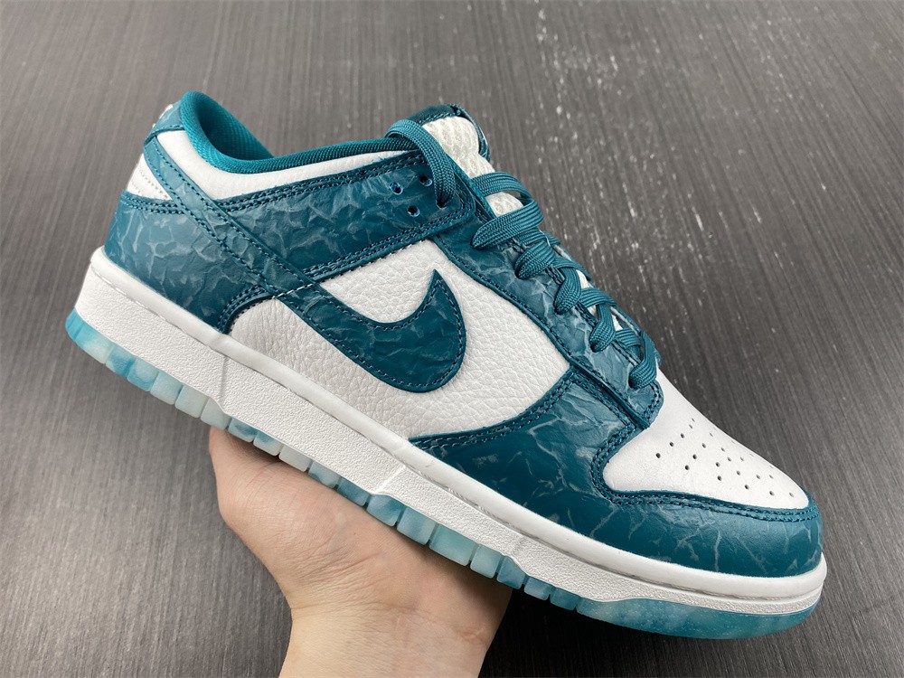 Nike-Dunk-Low-Ocean-Summit-White-Bright-Spruce-For-Sale-1