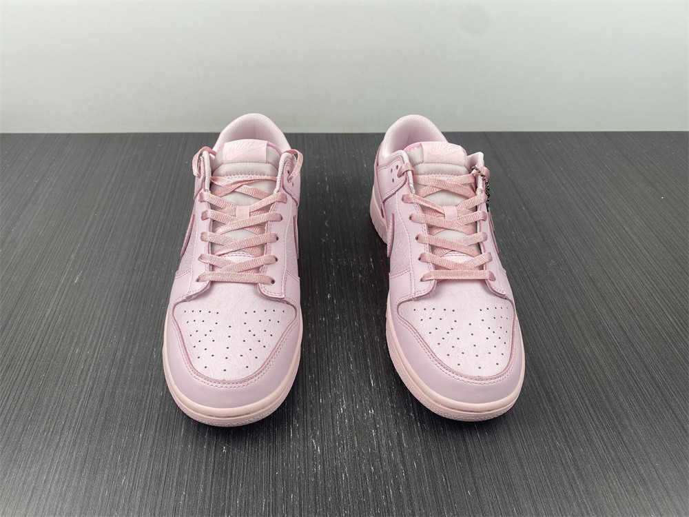 Nike-Dunk-Low-SE-Prism-Pink-For-Sale-10