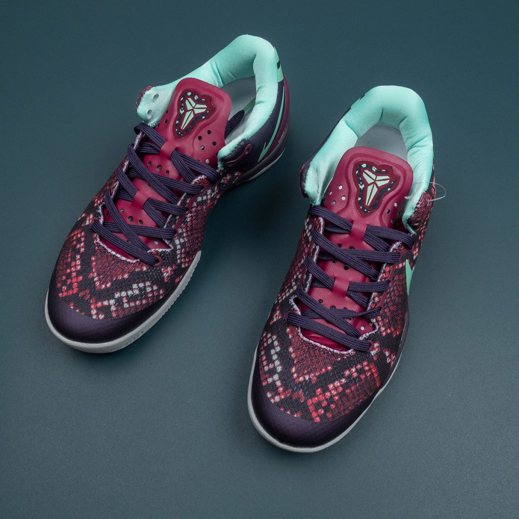 kobe 8 pit viper