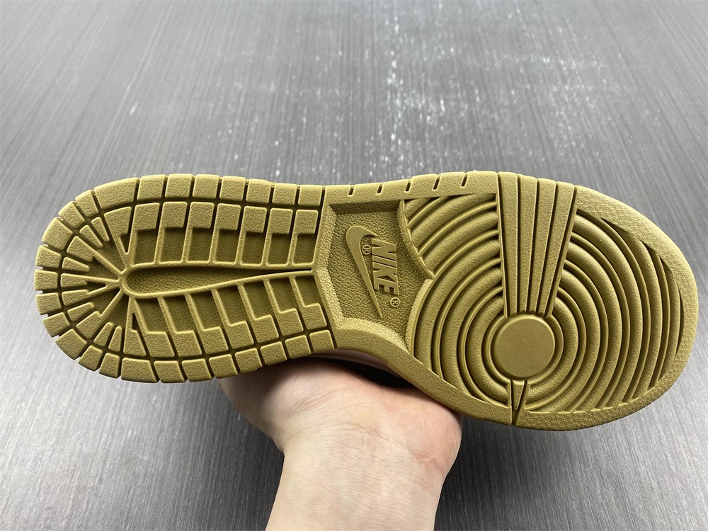 Nike-Dunk-Low-Barley-Paisley-For-Sale-8