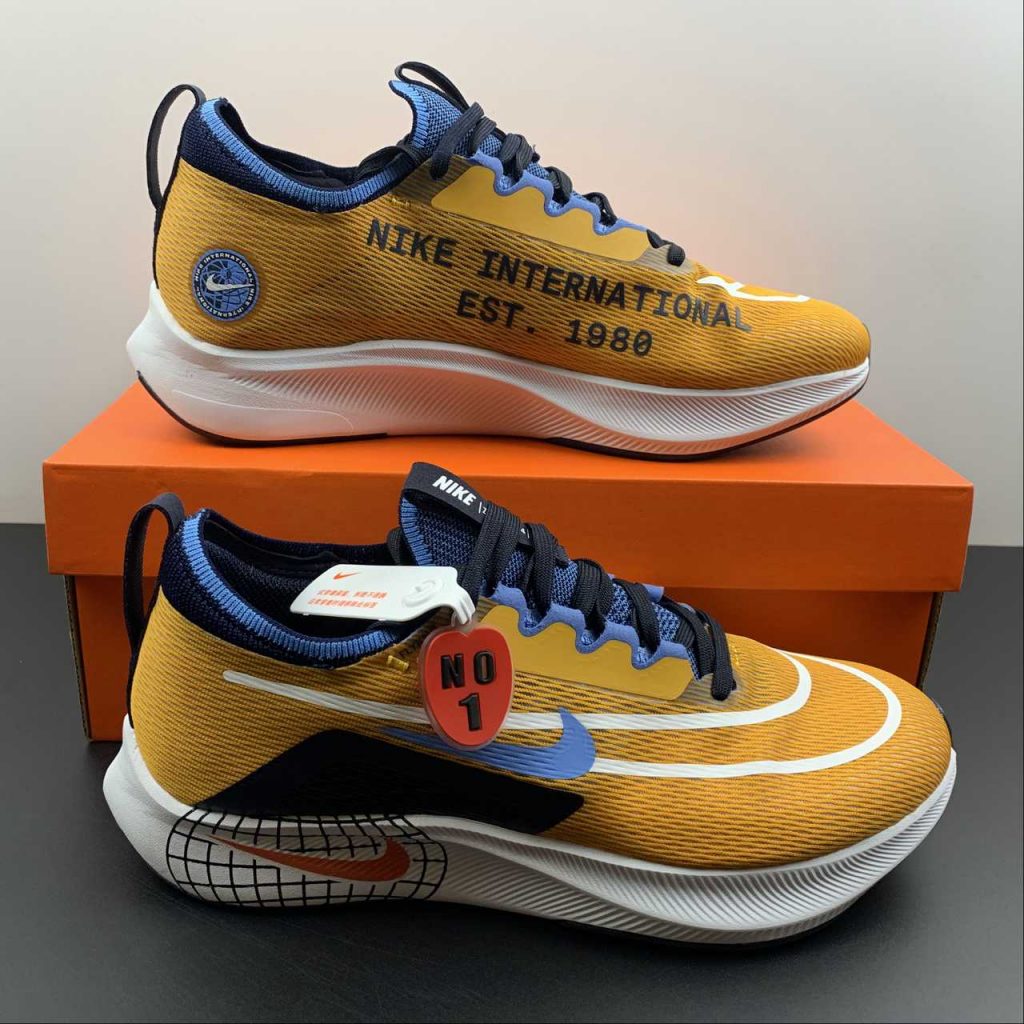 nike zoom fly 4 premium light curry