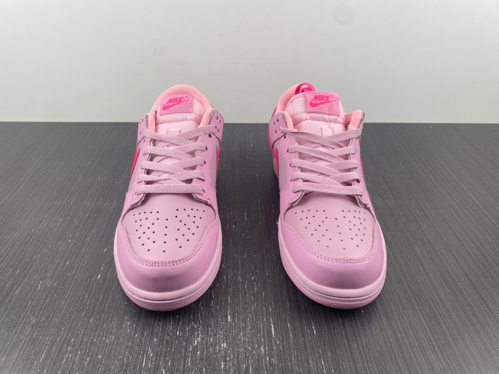 dunk low soft pink