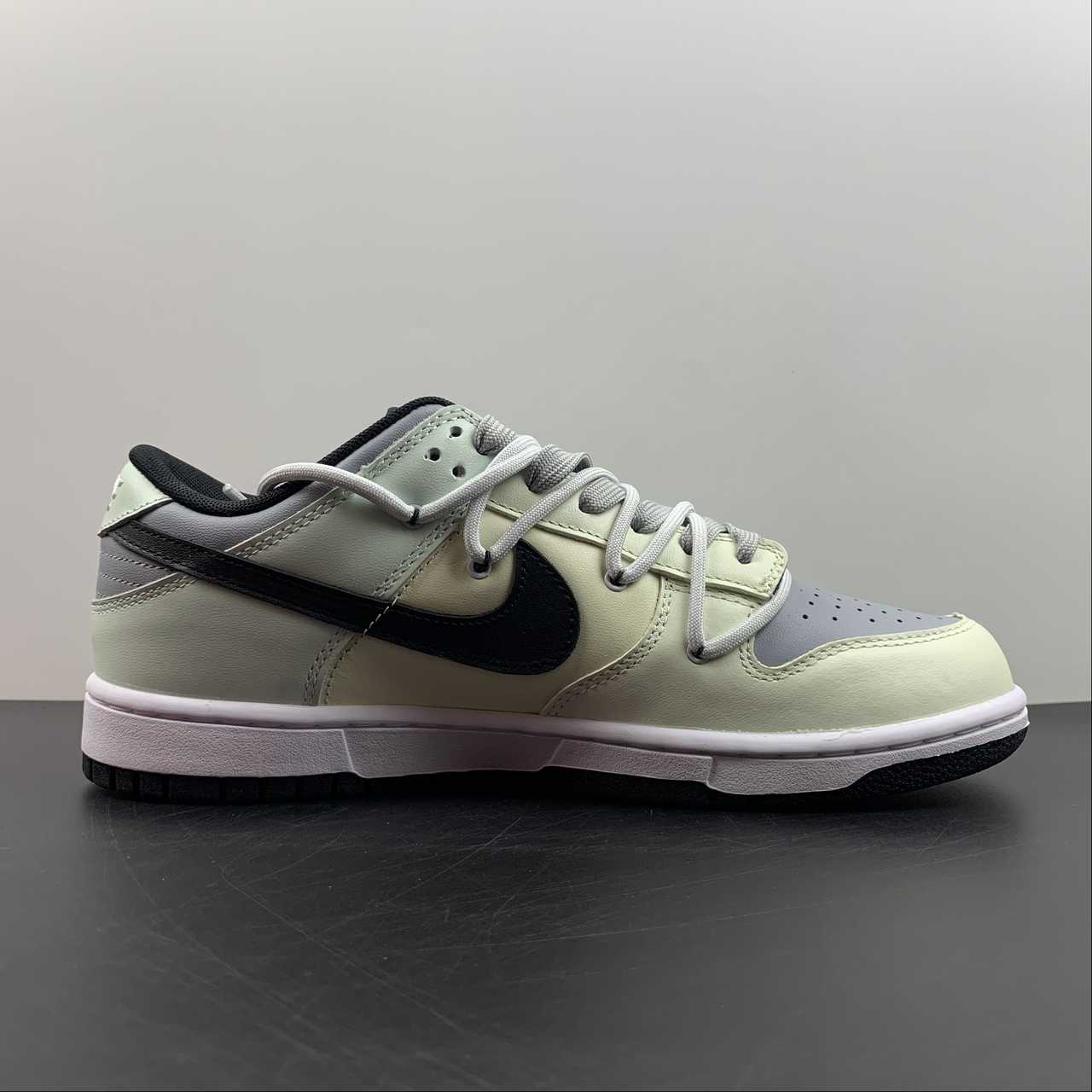 Custom-Nike-Dunk-Low-White-Grey-For-Sale-1