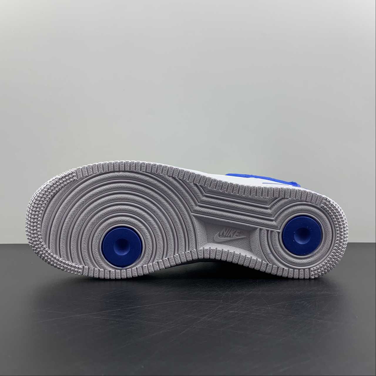 Nike-Air-Force-1-High-White-Metallic-Gold-Blue-Jay-For-Sale-2