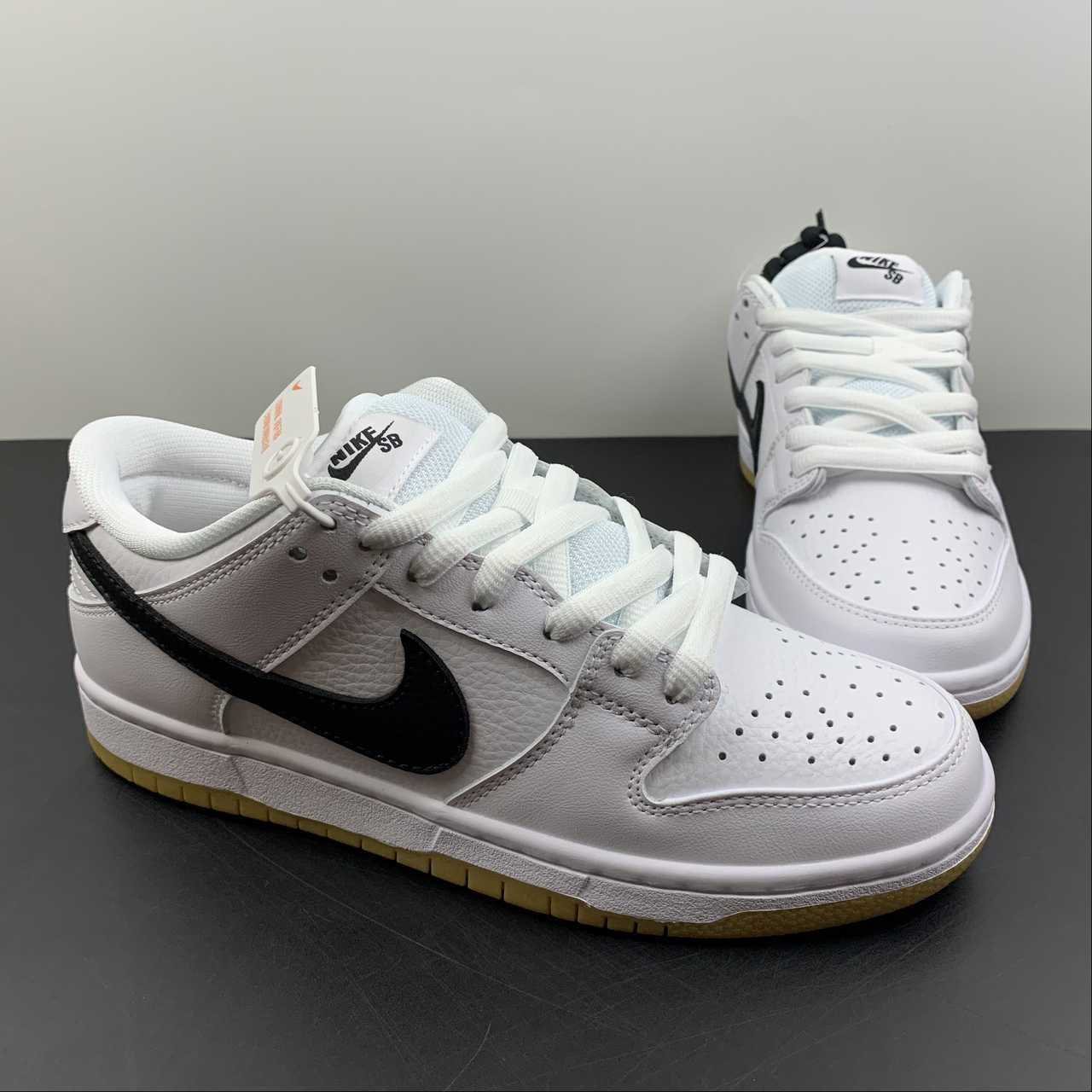 Nike-SB-Dunk-Low-Orange-Label-White-Black-For-Sale-4
