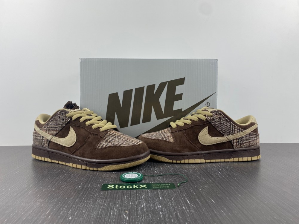 Nike-SB-Dunk-Low-Tweed-Baroque-Brown-Mushroom-For-Sale-1