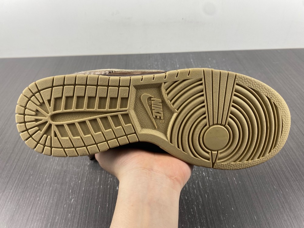 Nike-SB-Dunk-Low-Tweed-Baroque-Brown-Mushroom-For-Sale-8