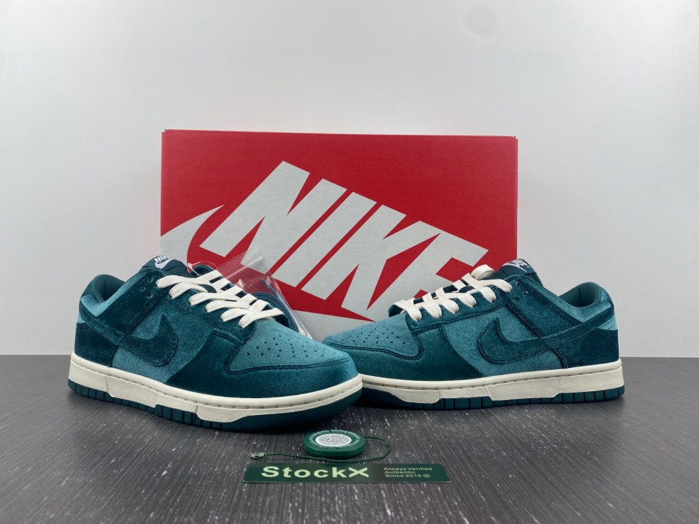 Nike-Dunk-Low-Green-Velvet-Dark-Teal-White-For-Sale-2