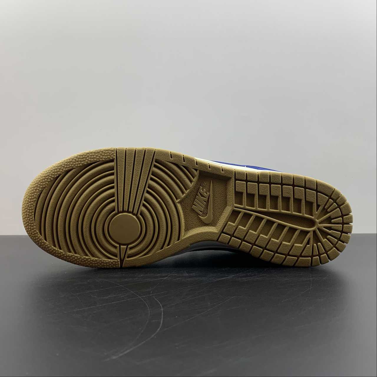 Nike-Dunk-Low-Kansas-Royal-Blue-Gold-For-Sale-2