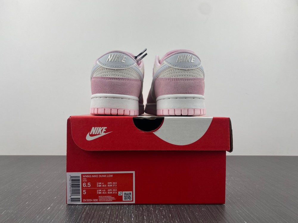 Nike-Dunk-Low-Pink-Foam-Pure-Platinum-Phantom-For-Sale-6
