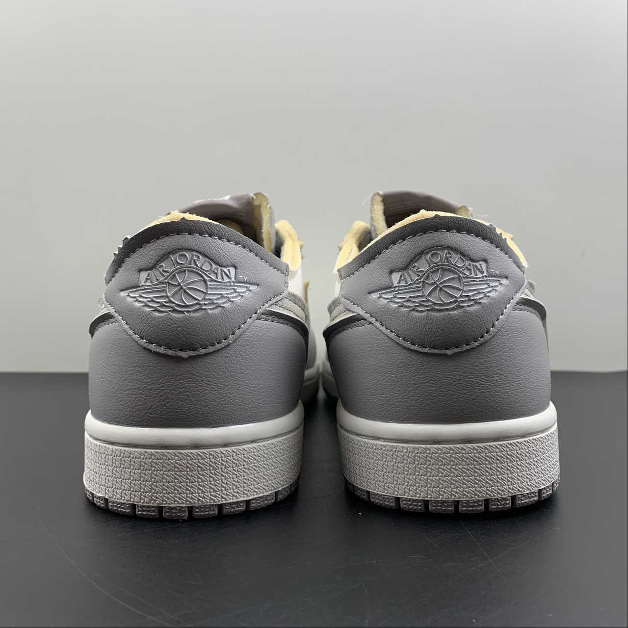 Air-Jordan-1-Low-OG-EX-Tech-Grey-Light-Orewood-Brown-White-Sail-For-Sale-5