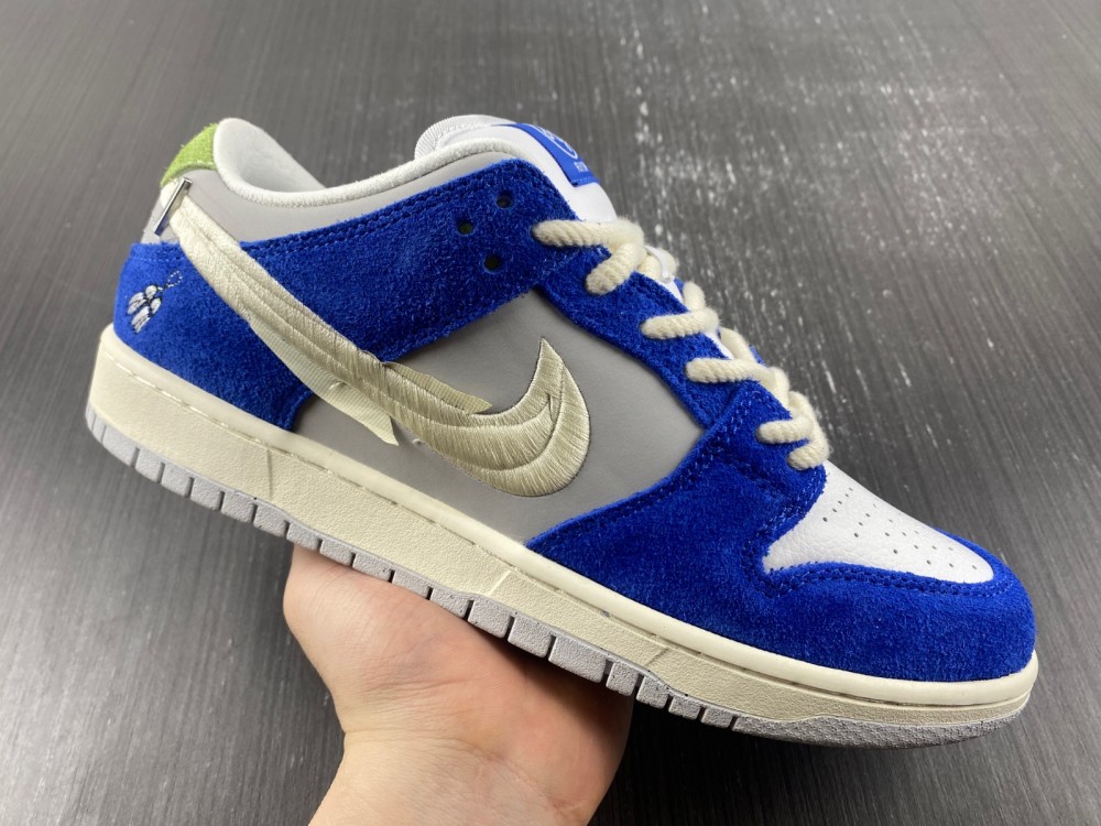 Fly-Streetwear-x-Nike-SB-Dunk-Low-Game-Royal-Sail-Grey-Fog-For-Sale-2