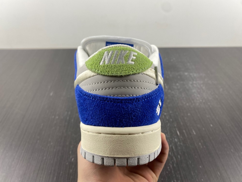 Fly-Streetwear-x-Nike-SB-Dunk-Low-Game-Royal-Sail-Grey-Fog-For-Sale-7