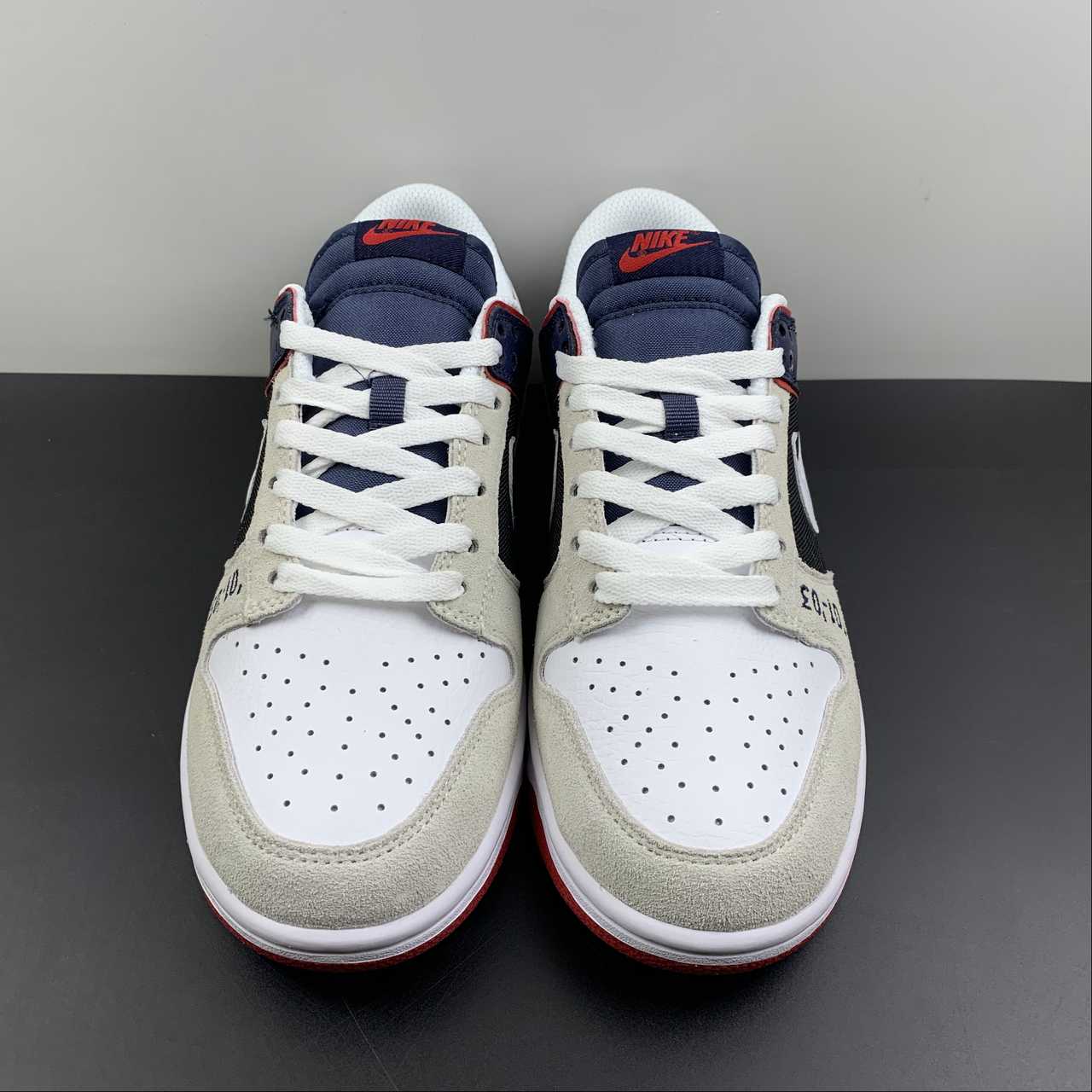 Nike-Dunk-Low-01-03-White-Grey-Dark-Blue-For-Sale-3